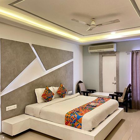 Hotel Damanis Удайпур Экстерьер фото